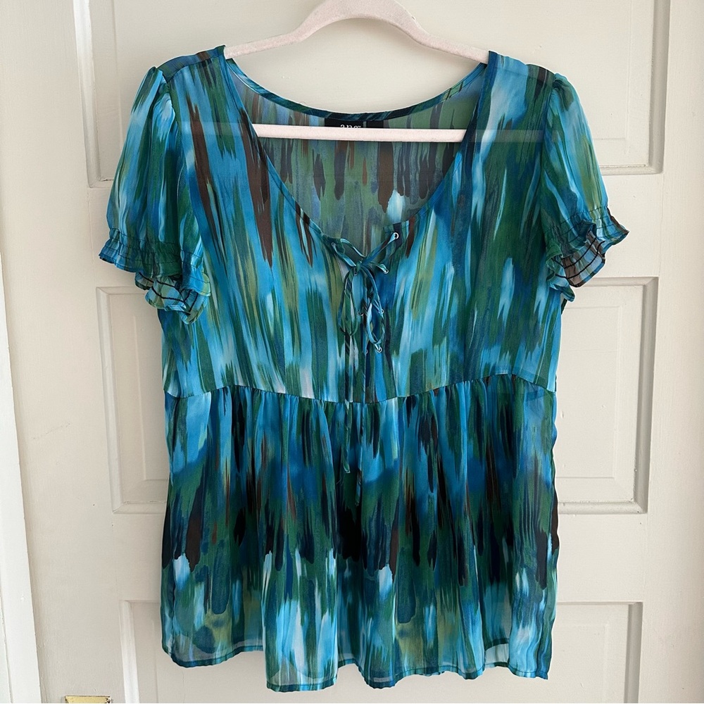 a.n.a. Sheer Tie Dye look Baby Doll Top Size Medium